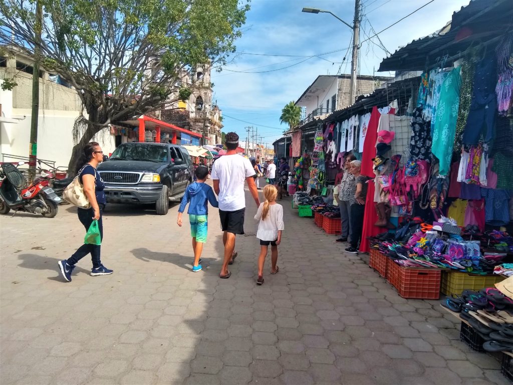 Walking in San Blas