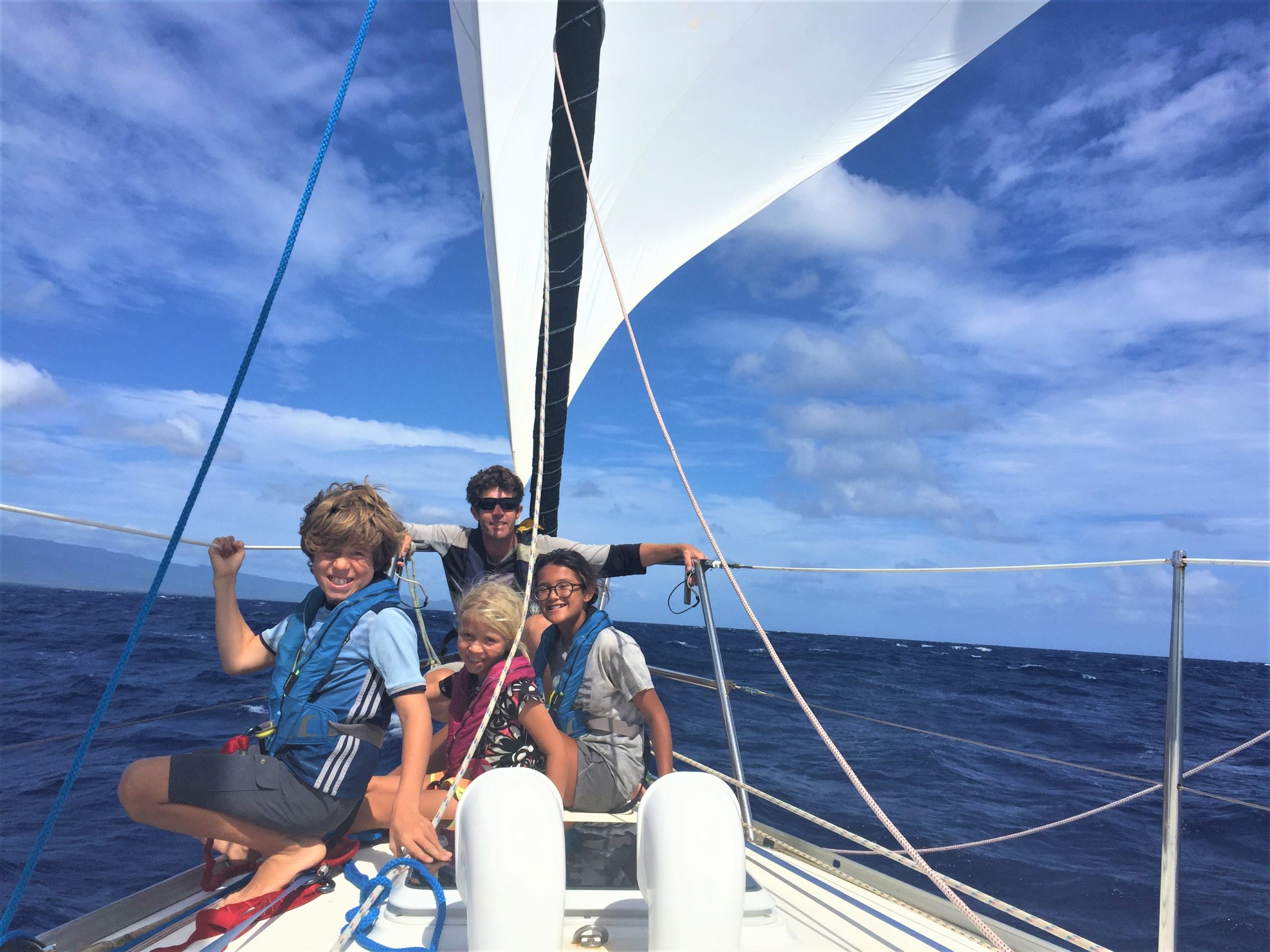 Lively sail from Upolu to Savaii