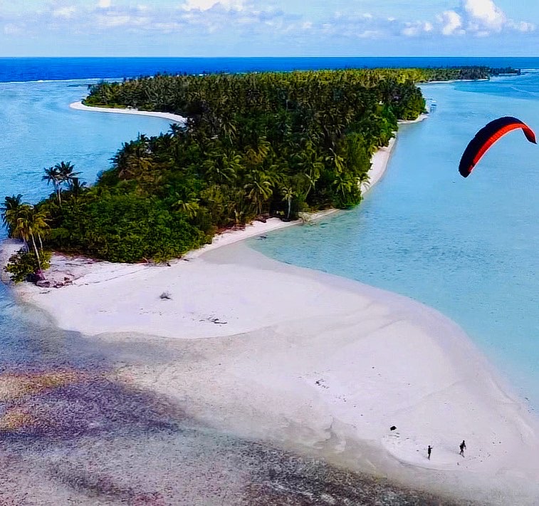 Sand bar in Maupiti - endless afternoons spent at this magical spot